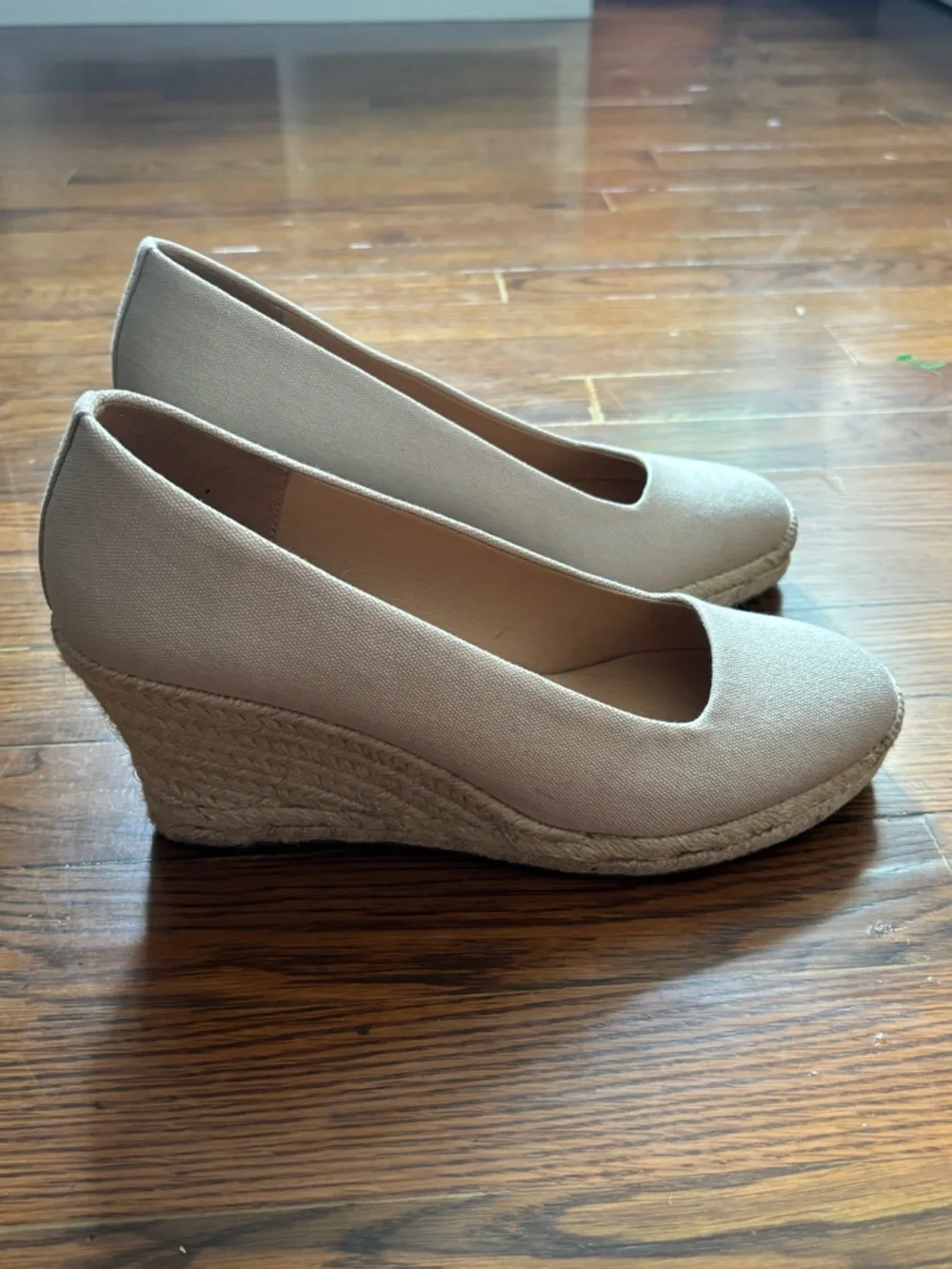 NWOT J. Crew Canvas Espadrille Wedges in Cream. Size 8.
